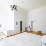 Zámek Hotel *