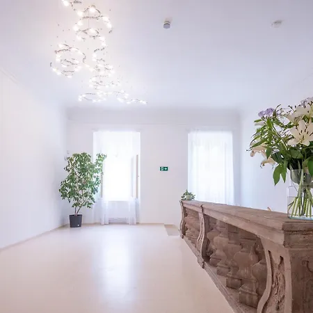 Zamek ホテル Načeradec